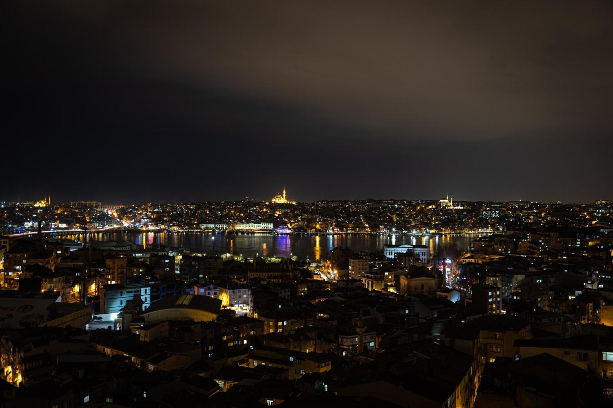 Nm Beyoglu Appartement Istanboel